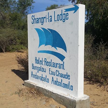Shangri-La Lodge Ambatomilo Luaran gambar